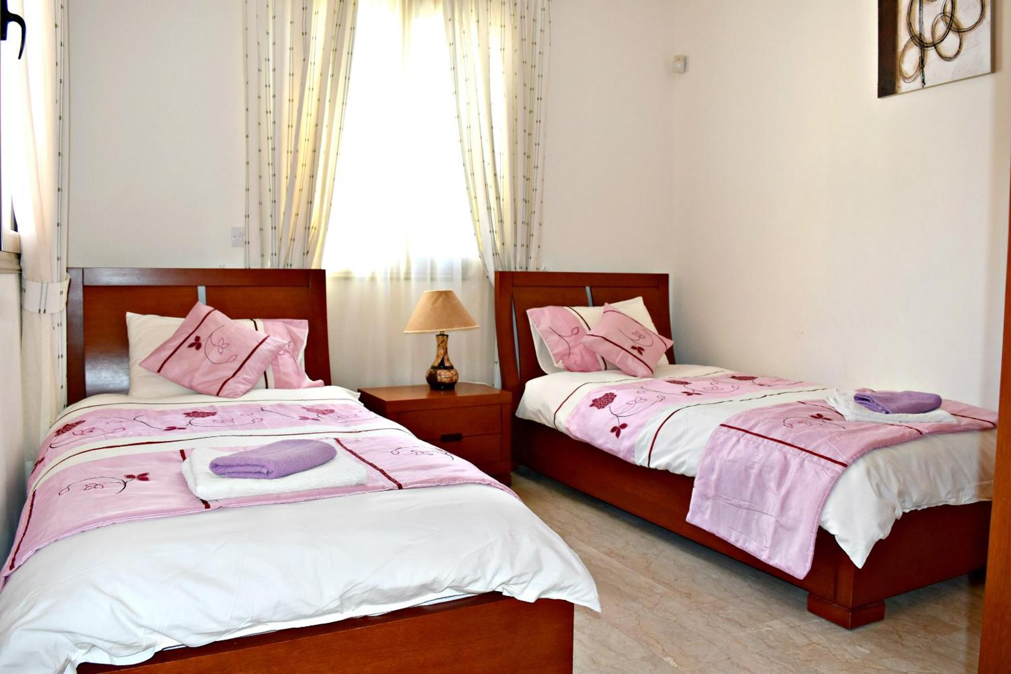 Villa Saraliana Sandy Beach Villas - Heated Pool - Jacuzzi - Private Beach Area Polis Exterior photo